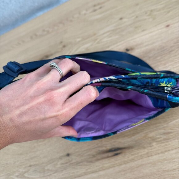 Vera Bradley Lighten Up Slim Crossbody Bag Purse Dark Blue Floral Casual Nylon - Picture 7 of 15